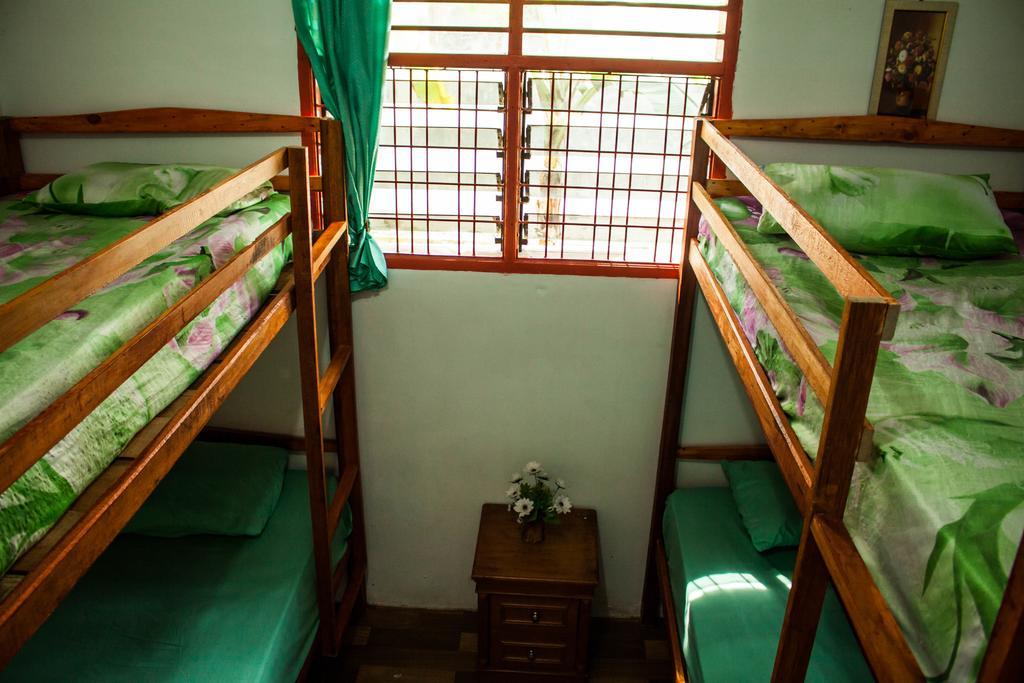 Kuala Namu Guest House Medan Exterior foto